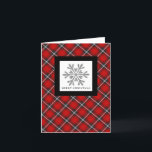 Snowflake Red Black Kariert Foto Christmas Card Feiertagskarte<br><div class="desc">Ein hübscher Imitat Glitzer Schneeflocke schmückt diese Karte mit einem schwarz-rot karierten Muster im Hintergrund und die Worte frohen Weihnachten. Personalisieren Sie es mit Ihrem eigenen Gruß und Lieblings-Foto auf der Innenseite der Karte. Entworfen für Sie von BlackBerry Boulevard.</div>