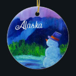 Snowman Dreams Keramik Ornament mit Alaska<br><div class="desc">Alaskan Snowmen feiern</div>
