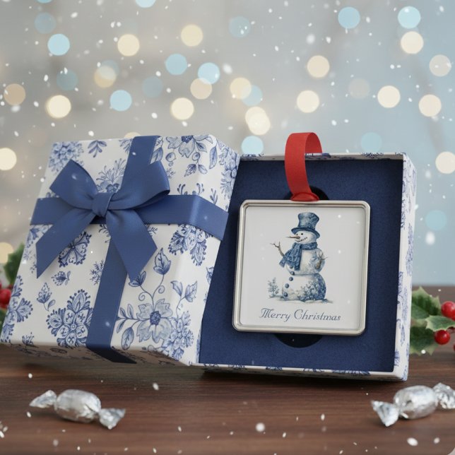 Snowman in Delft Blue individuell anpassbar Ornament Aus Metall (Von Creator hochgeladen)
