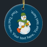 Snowman Plumber Keramik Ornament<br><div class="desc">Ein Schneemann mit einem Kolben ist ein lustiges Geschenk-Design für Klempner an Geburtstagen und Winterferien.</div>