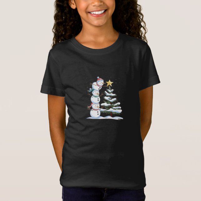 "Snowman Pyramid Decorating the Christmas Tree" T-Shirt (Vorderseite)