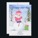 Snowman rosa Schal Süßkarpfen Zuckerrohr Happy Sch Feiertagskarte<br><div class="desc">Schneemann mit einem rosa Schal, der einen Bonbonstock trägt. Eine Limonenbeutel sitzt bei ihm im Schnee. Im Inneren der Tasche ist ein spiralrosa Lollipop und ein niedlicher kleiner Bär. Der Hintergrund ist eine schneebedeckte Landschaft mit Bäumen. Gute Schneetage, Grüße. Sie können das personalisieren. Die Rückseite weist ein Muster farbiger Kreise...</div>