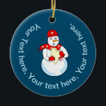 Snowman Tooth Keramik Ornament<br><div class="desc">Ein Schneemann,  der einen Zahn mit einem Schal mit Zähnen hält,  ist ein lustiges zahnmedizinisches Design für Zahnärzte,  Zahnärzte,  Endodontisten,  Parodontisten und Kieferorthopäden</div>