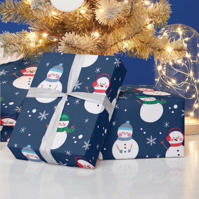 Snowman und Snowflakes Blaues Muster Geschenkpapier (Feiertage)