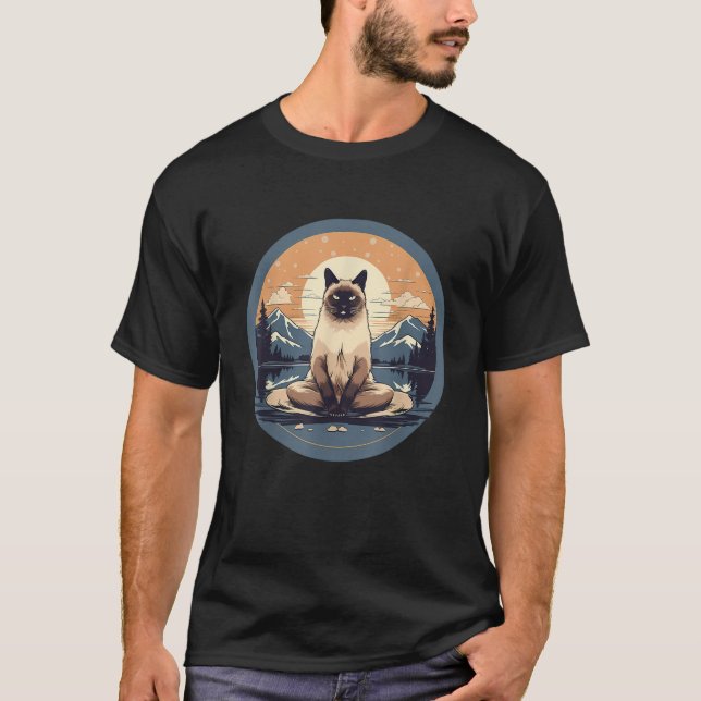 Snowshoe Cat Meditation Yoga  T-Shirt (Vorderseite)