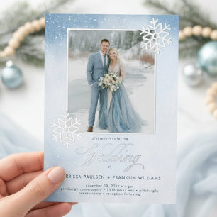 Snowy Blue Watercolor Winter Zwei-Seiten-Hochzeit Folieneinladung