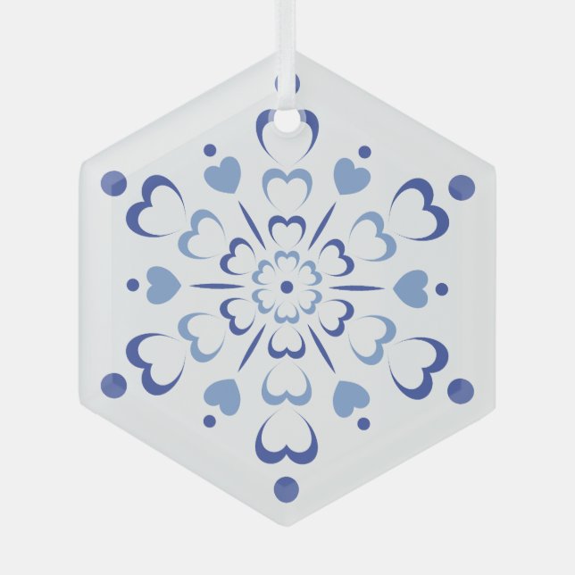 Snowy Heartburst Ornament Aus Glas (Vorderseite)
