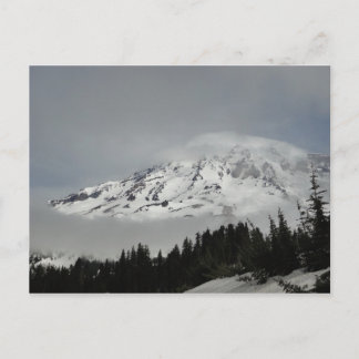 Snowy Mount Rainier Postkarte