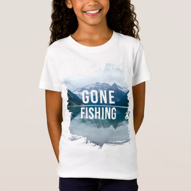 Snowy Mountain Lake Gone Fischen T-Shirt (Vorderseite)