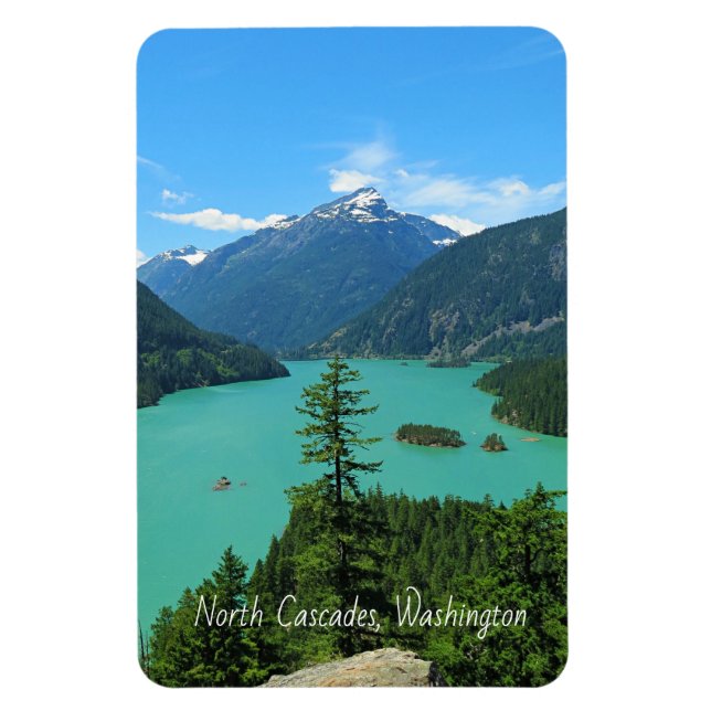 Snowy Mountain Turquoise Lake in Washington Magnet (Vertikal)