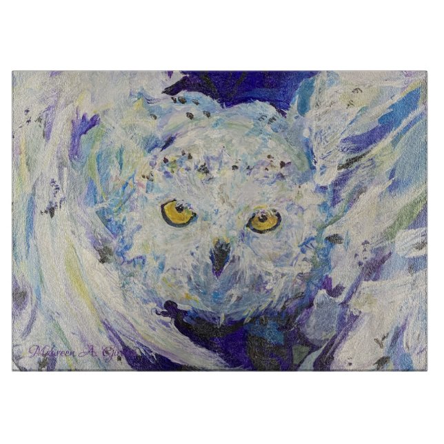 Snowy Owl Flying Maureen Girard Wisdom Schneidebrett (Vorderseite)