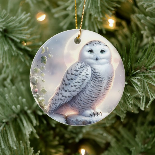 Snowy Owl in Moonlit Winter Garden Keramik Ornament (Baum)
