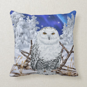 Snowy Owl in Snow Dark Blue Sky Kissen