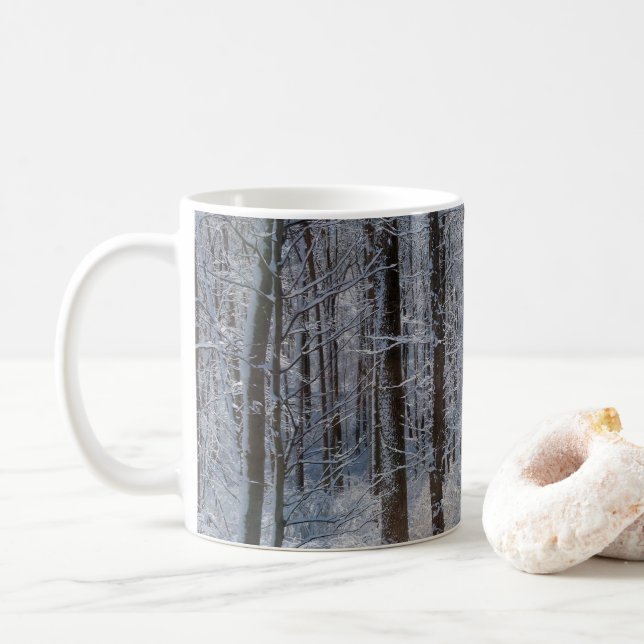 Snowy Poplar Forest I Kaffeetasse (Mit Donut)