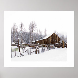 Snowy Rural Barn Scene Foto Poster
