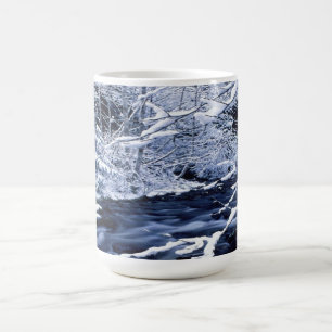 Snowy Stream - Kaffeetasse
