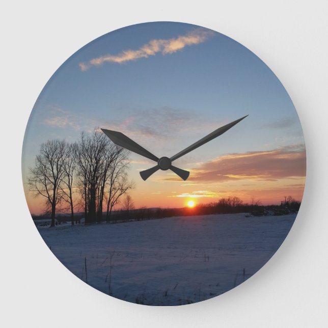 Snowy Sunset Große Wanduhr (Vorderseite)