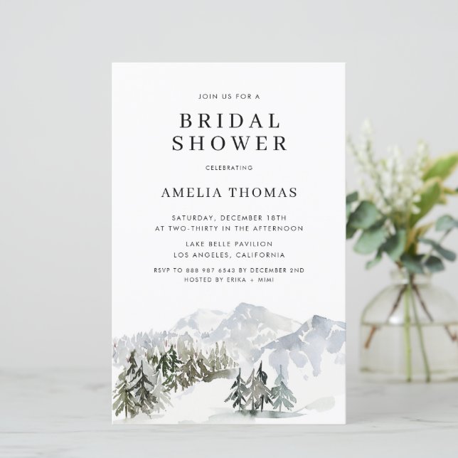 Snowy Winter Forest Bridal Dusche Einladung (Stehend Vorderseite)