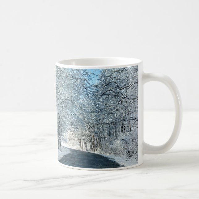 Snowy Winter Trees Tasse (Rechts)