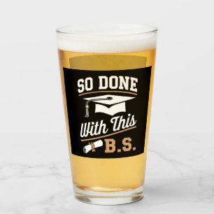 So erledigt mit diesem BS Bachelor-Absolventen Abs Glas