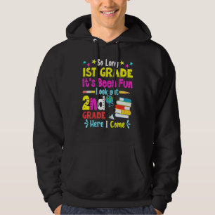 So lange 1. Klasse Ausblick 2. Klasse hier komme i Hoodie