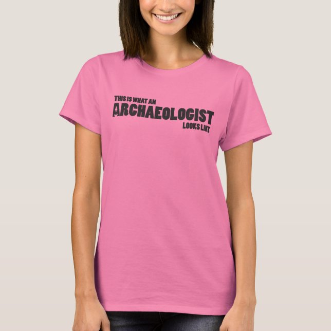 "So sieht ein Archäologe aus" Panzer T-Shirt (Vorderseite)