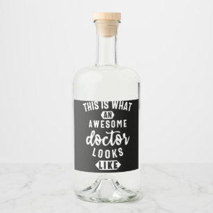 So sieht ein Phantastischer Arzt aus Alkoholflaschenetikett