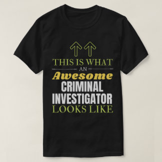 So sieht ein Phantastischer Kriminalbeamter aus T-Shirt