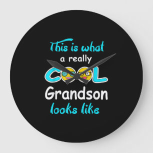 So sieht ein wirklich Cooler Enkel aus Große Wanduhr