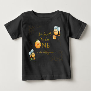 So süß, um einen ersten Bee-Day Baby Bodysuit zu s Baby T-shirt