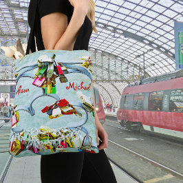 So viel Liebe! Liebe sperrt für ewige Liebe