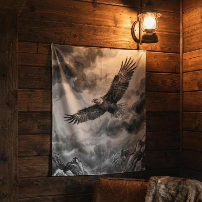 Soaring Eagle Mountain Teppich | Schwarz und Weiß Wandteppich (Von Creator hochgeladen)