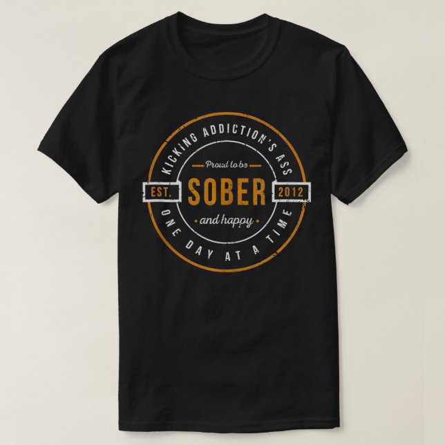 Sober Since 2012  10 Year Sobriety Anniversary  T-Shirt (Design vorne)