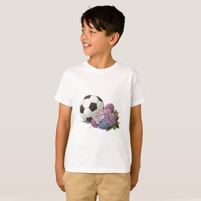 Soccer Ball with Hydrangea T-Shirt (Vorne ganz)