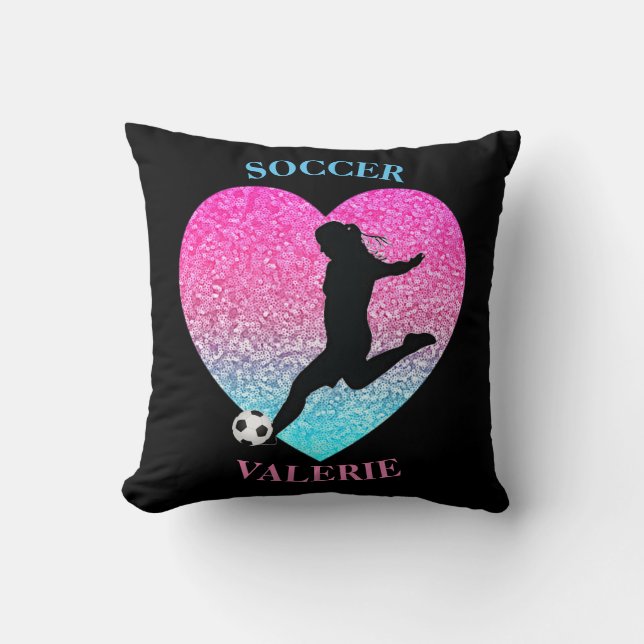 Soccer Girl Throw Kissen (Vorderseite)