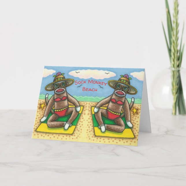 SOCK MONKEY RED BIKINI, AM STRAND CARTOON Funny Karte (Vorderseite)