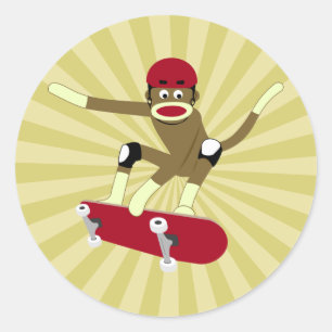 Sock Monkey Skateboarder Runder Aufkleber
