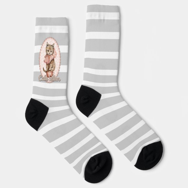 Socken mit Applikation einer kleinen Katze (Rechts)