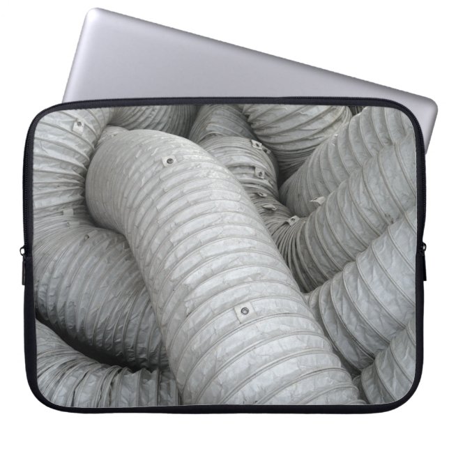 Sofa aus grauem und schwarzem Stoff Laptopschutzhülle (Vorderseite)