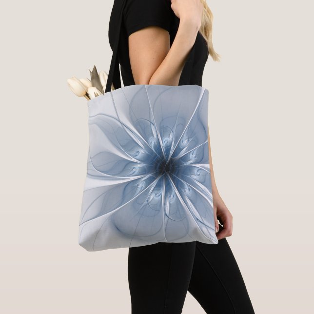 Soft and tenderness blue fractal fantasy flower cu (Von Nahem)