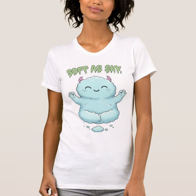 Soft as Sky: Kawaii Cloud Monster Zen Yoga & Medit T-Shirt (Vorderseite)