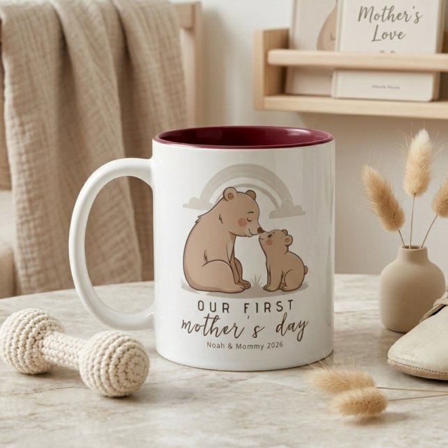 Soft Bear Mom Baby First Mothers Day Love Design Zweifarbige Tasse (Von Creator hochgeladen)