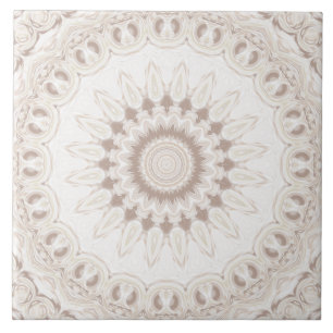 Soft Beige und White Mandala Medallion Fliese