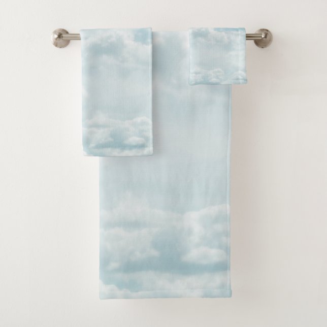 Soft Blue Clouds #2 #clouds #wall #art Badhandtuch Set (Insitu)