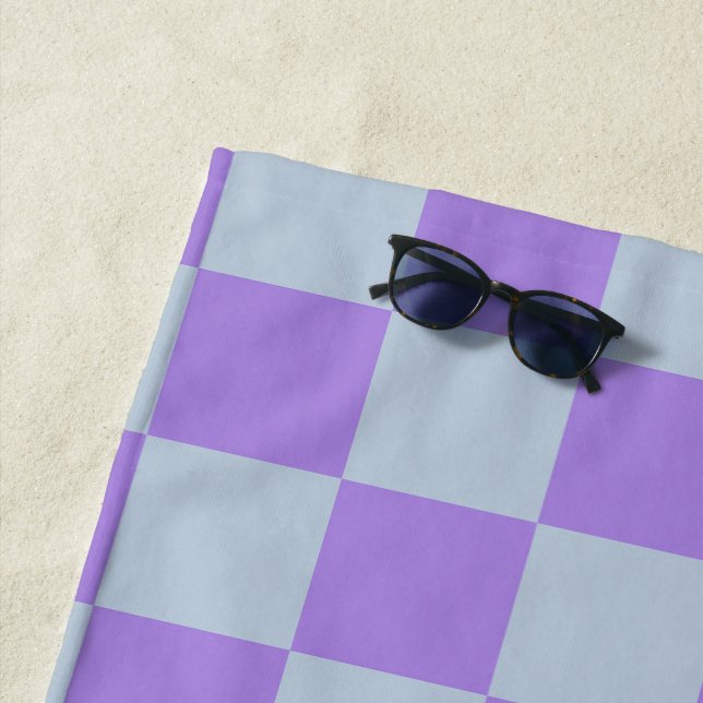Soft Blue und Lavender Checked Strandtuch (Beispiel)