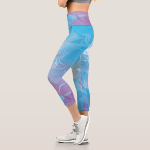 Soft Blue und Lilac Abstrakt Capri Leggings