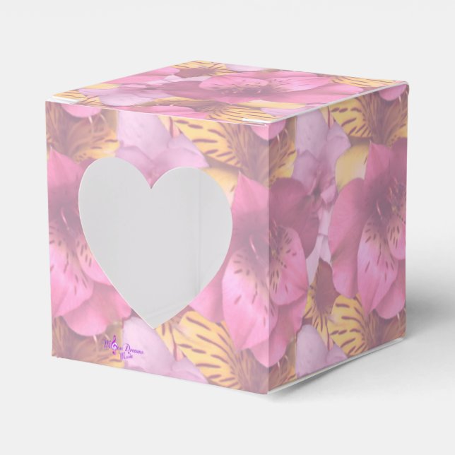 Soft Blume Peekaboo Heart Square Gevor Box Geschenkschachtel (Vorderseite)