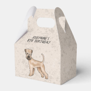 Soft-Coated Wheaten Terrier Hund auf Beige mit Tex Geschenkschachtel
