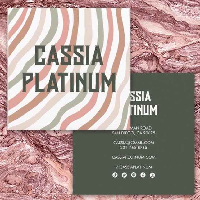 Soft Curves Olive Neutral Minimalistisch Social Ic Quadratische Visitenkarte (Von Creator hochgeladen)