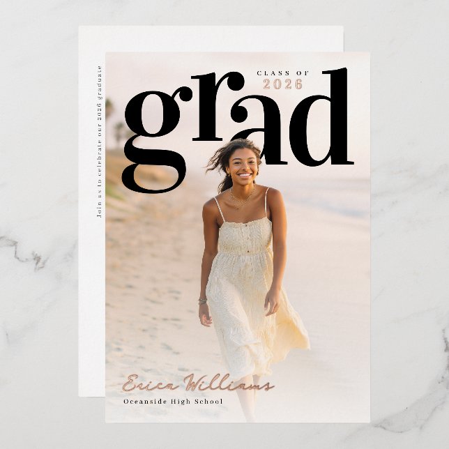Soft Editorial Grad PhotoPop Graduation Folieneinladung (Vorderseite/Rückseite)